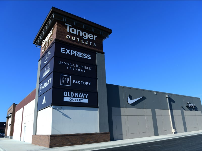 Tanger Outlets Nashville Center Image #1