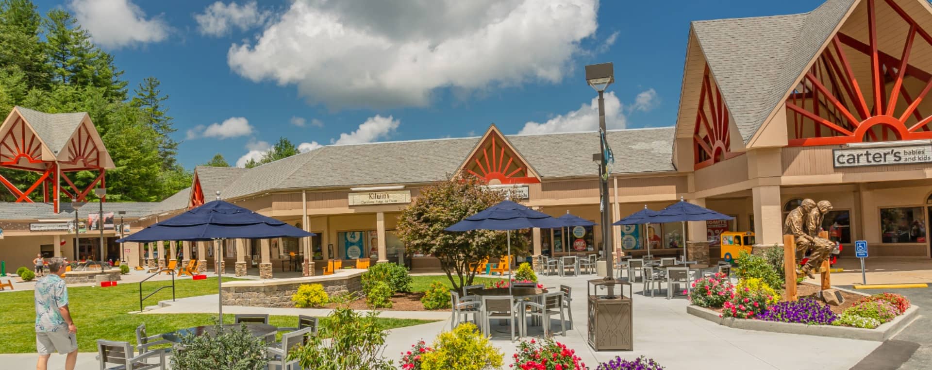 Tanger Outlets Blowing Rock Center Images